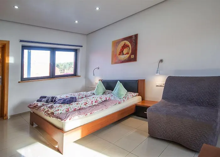 Farm stay Gutshof Dragefeld *